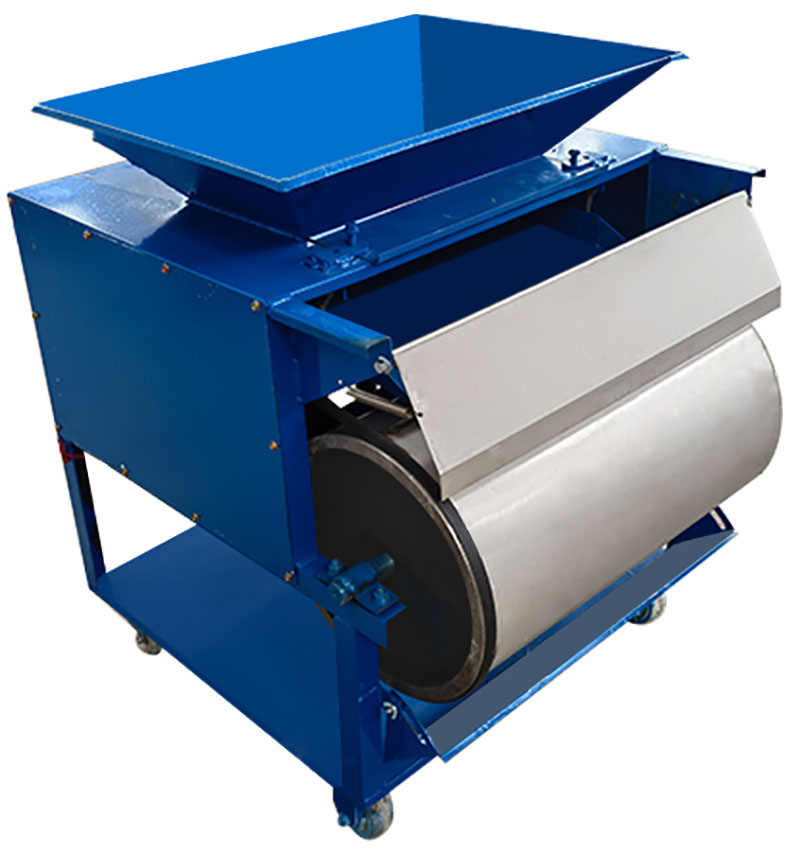 12.22單筒中磁磁選機(jī)一臺 單筒強(qiáng)磁磁選機(jī)一臺